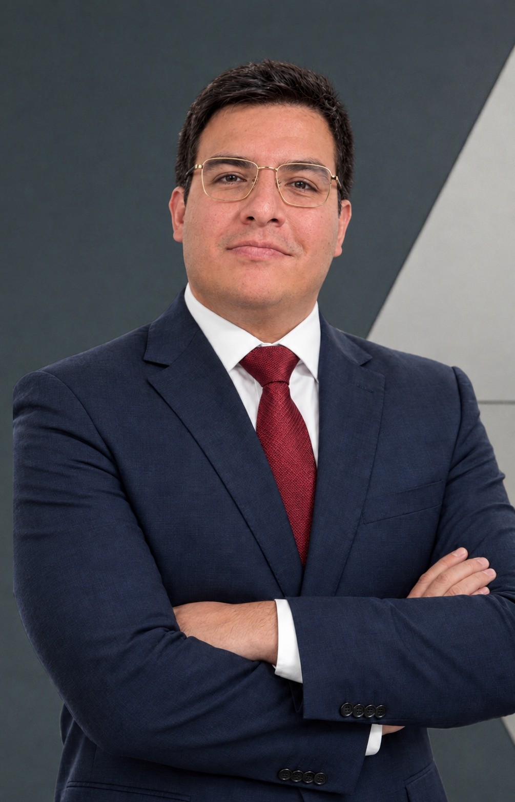 Dr. Alberto Vargas Pareja